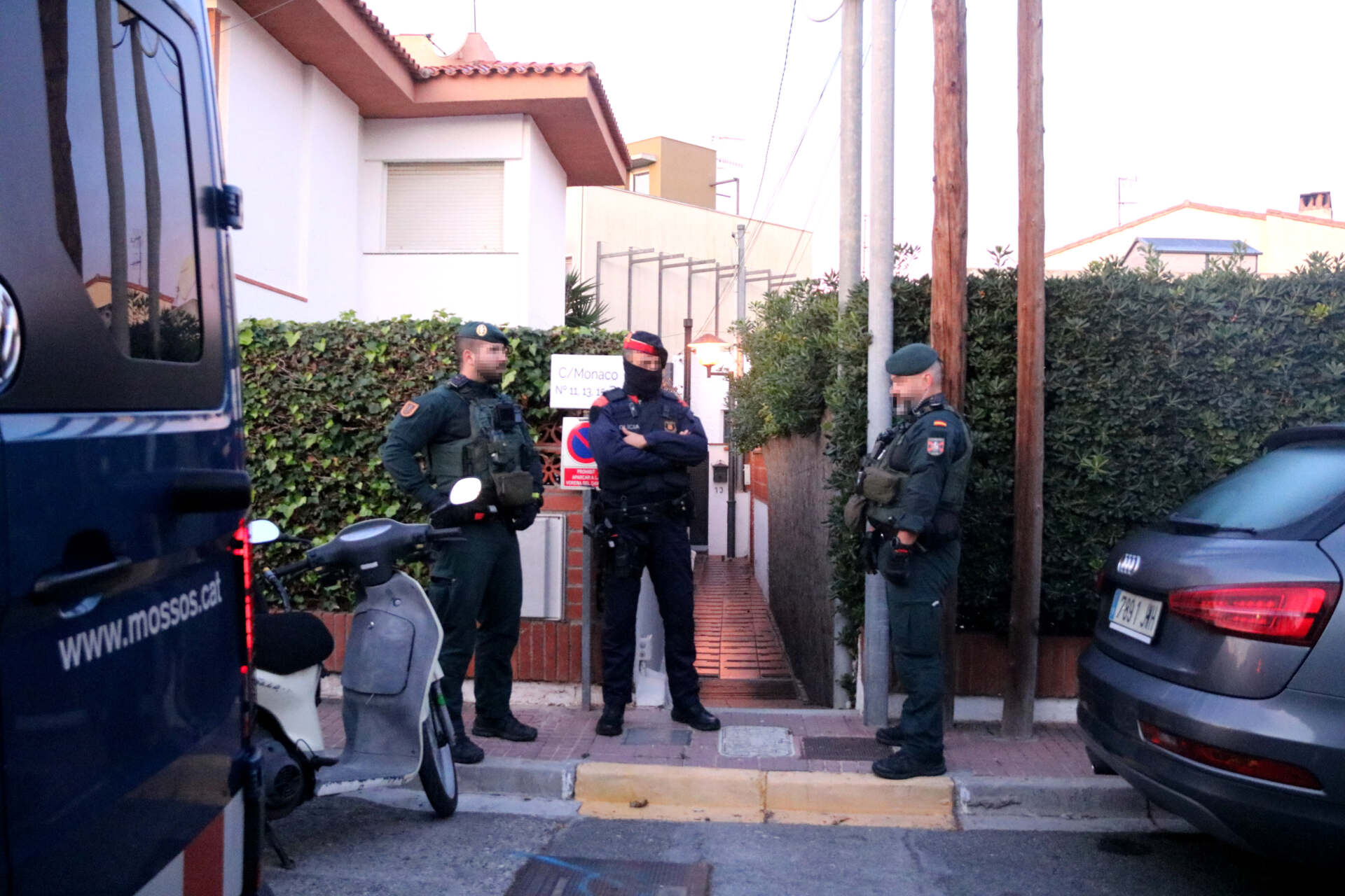 Atenció: En marxa un dispositiu policial contra el terrorisme gihadista a Catalunya