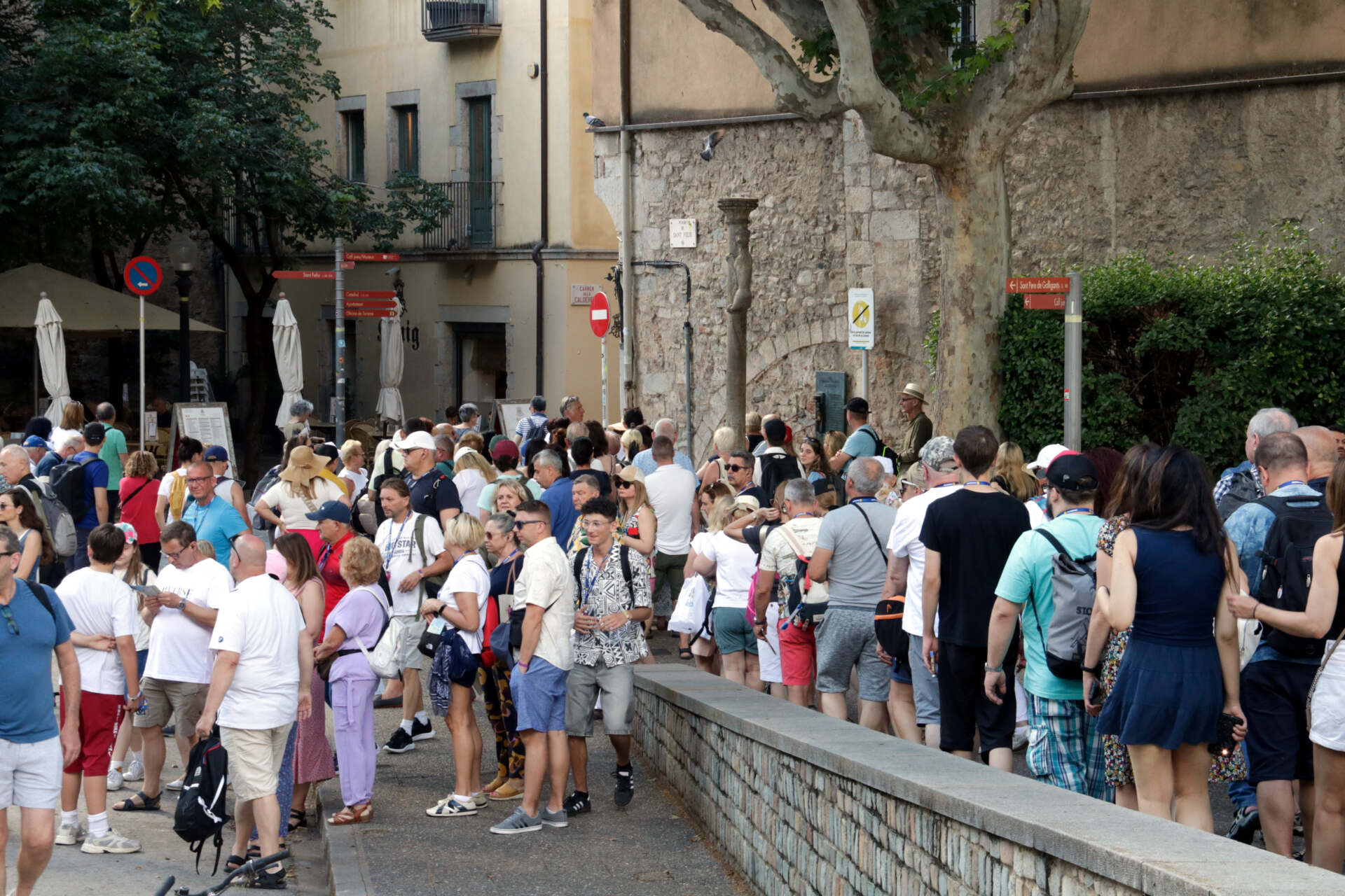 Allau de persones: Catalunya acull el triple de la seva població en turistes